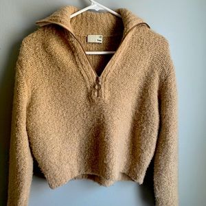 Aritizia crop sweater